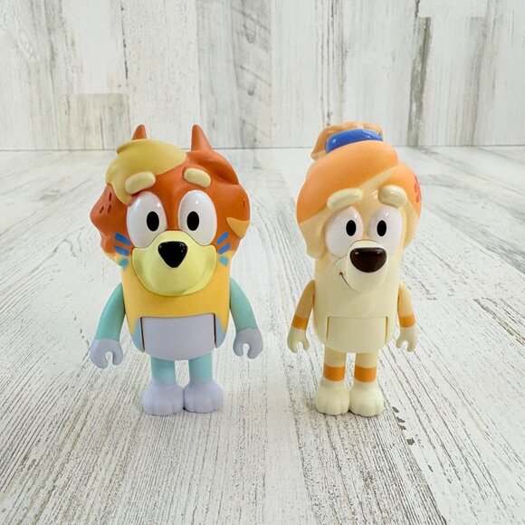 Bluey Aunt Frisky Uncle Rad LOT Ponytail Dog Figure Toy Heeler Extended Family - Picture 1 of 15